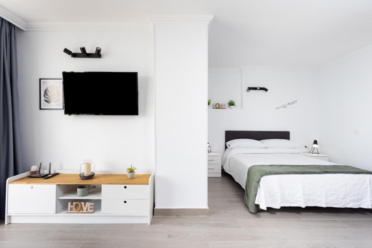 Eden Rentals Edelweiss Green Park Retreat With Ac 산미겔데아보나 외부 사진